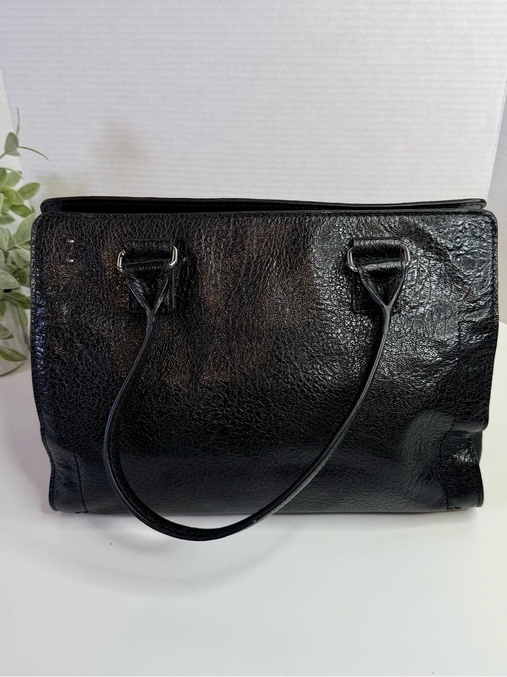 OH by Joy Gryson Glazed Leather Satchel in Classic Black